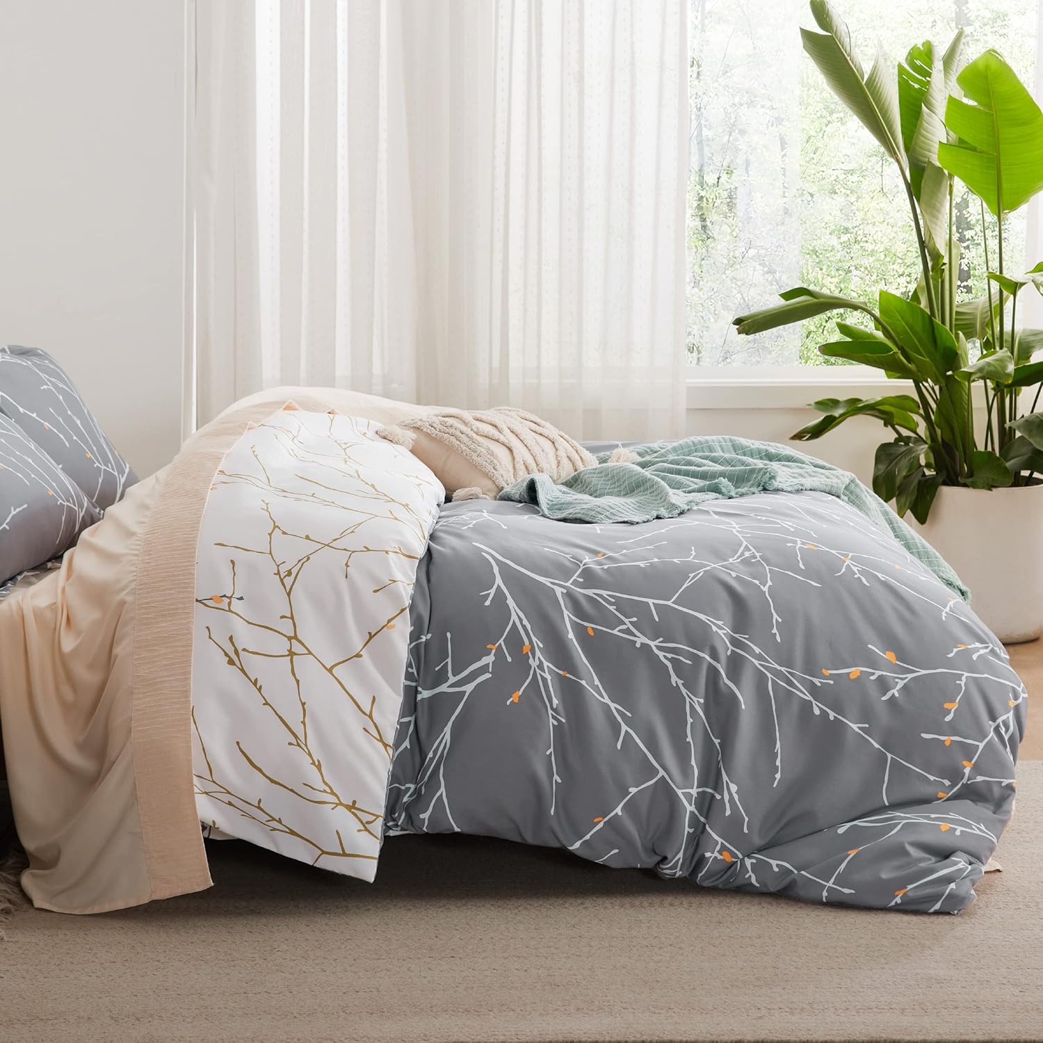 Botanical Duvet Cover Set Queen - Grey, 3 Pieces